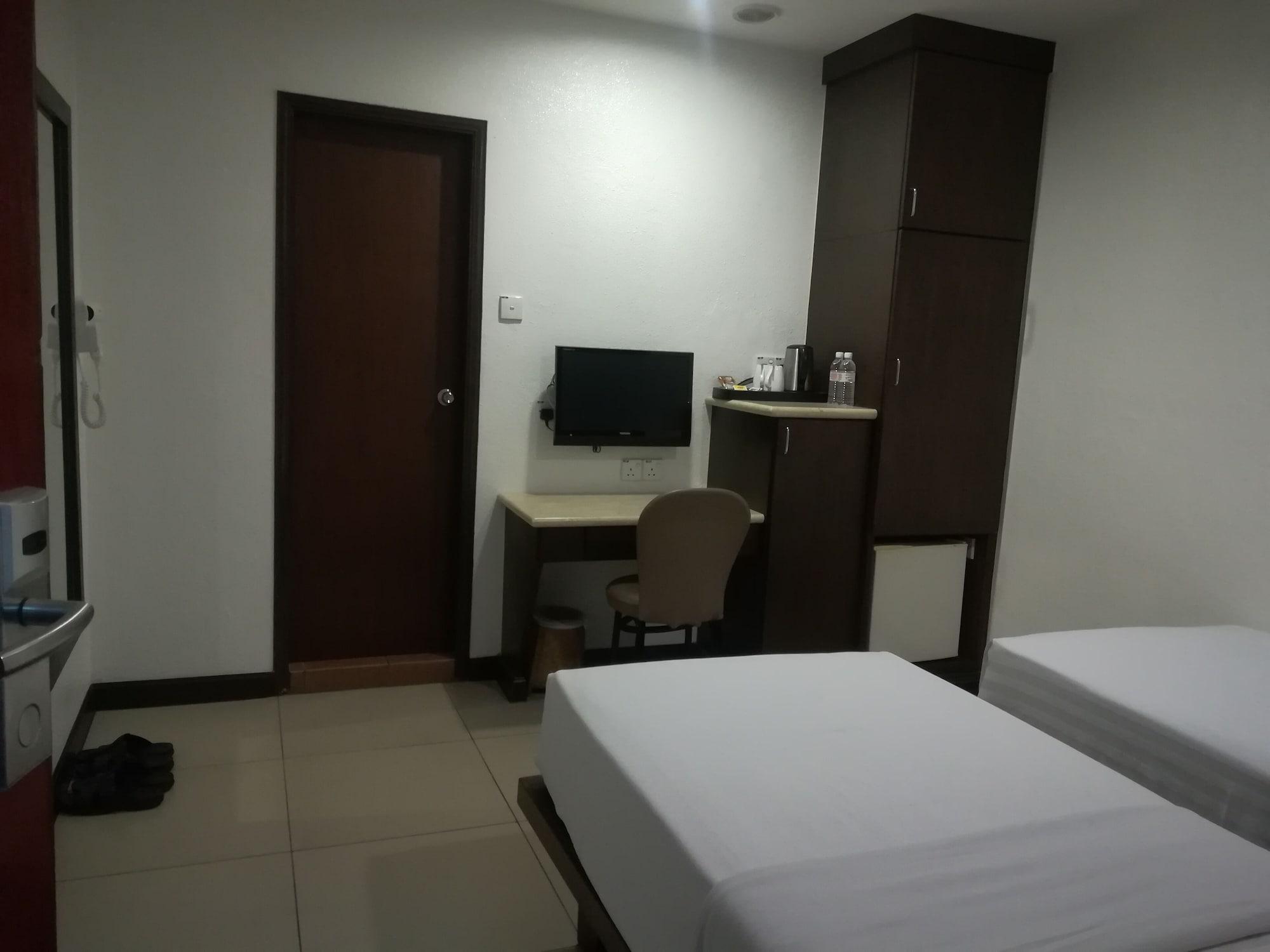 Crystal Lodge Kota Bharu Extérieur photo