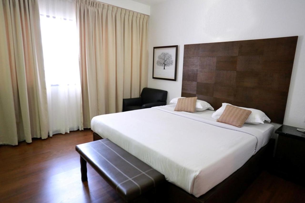 Crystal Lodge Kota Bharu Extérieur photo