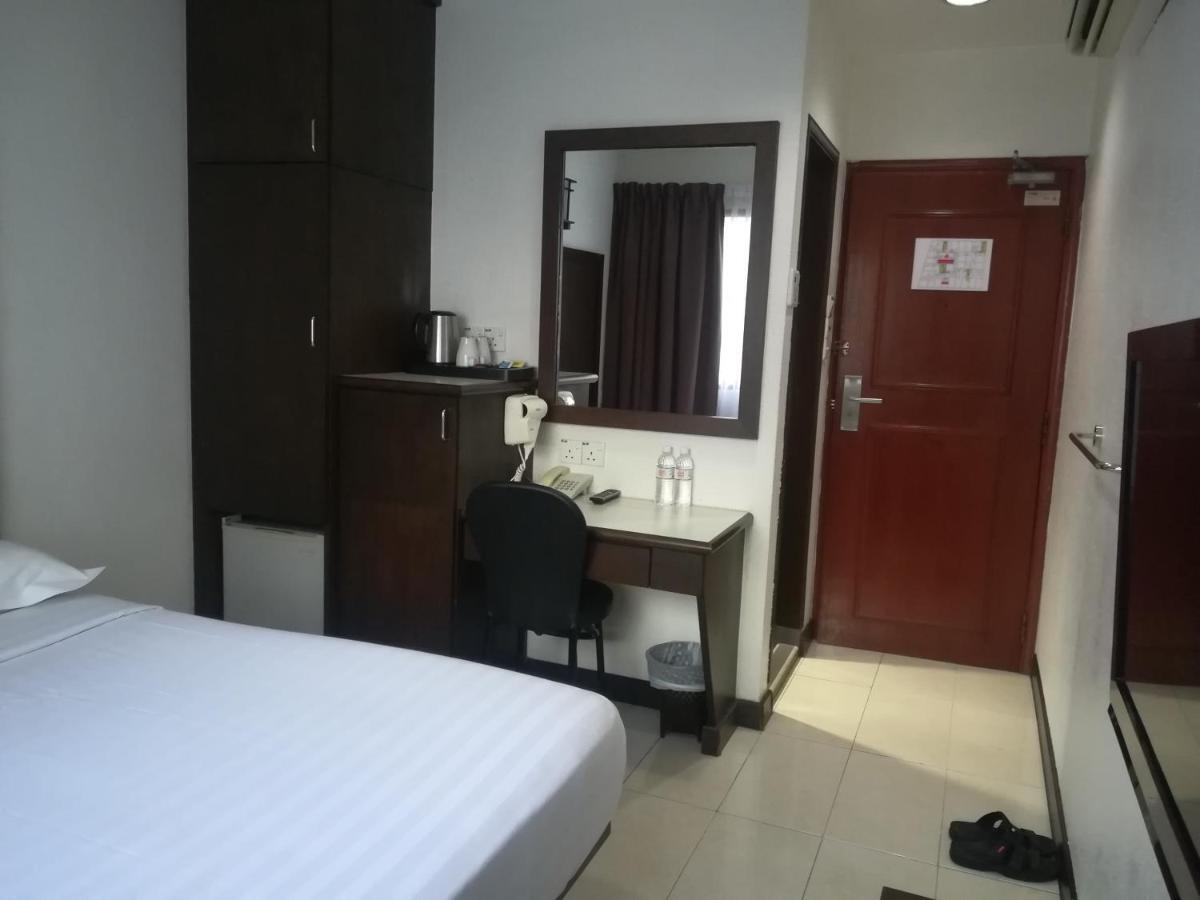 Crystal Lodge Kota Bharu Extérieur photo